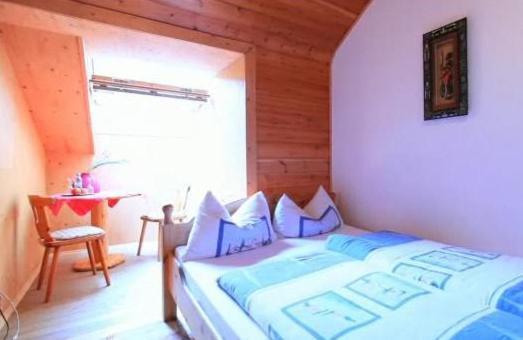 Landgasthaus Am Frauenstein Hotel Hinterweidenthal Room photo